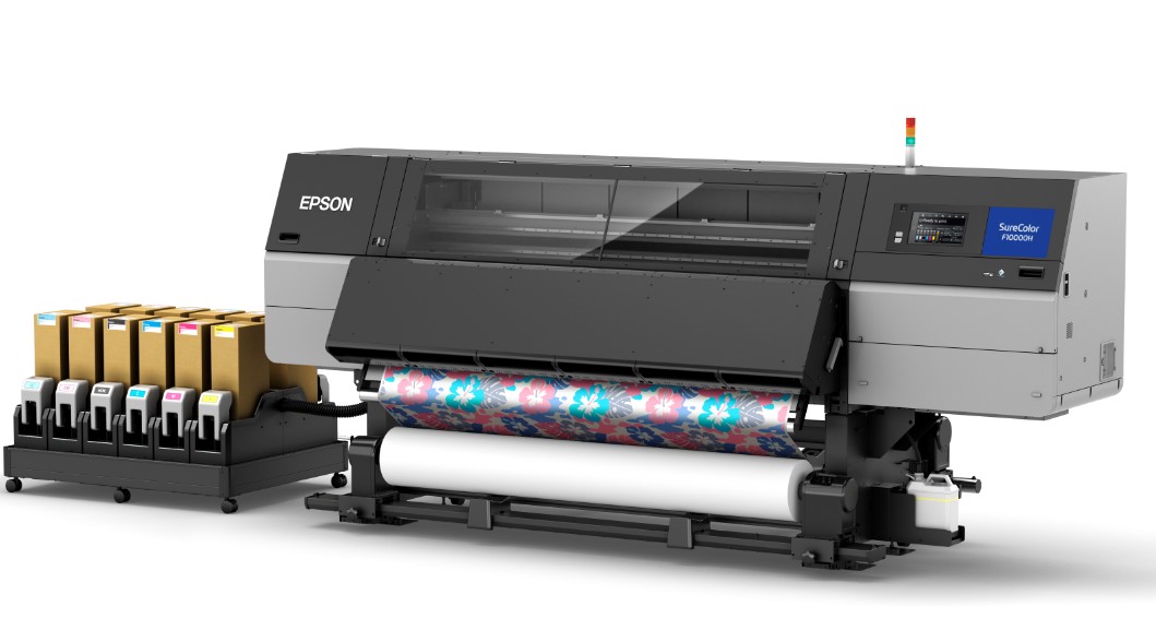 Epson расширила линейку сублимационных принтеров с шириной печати 76 дюймов